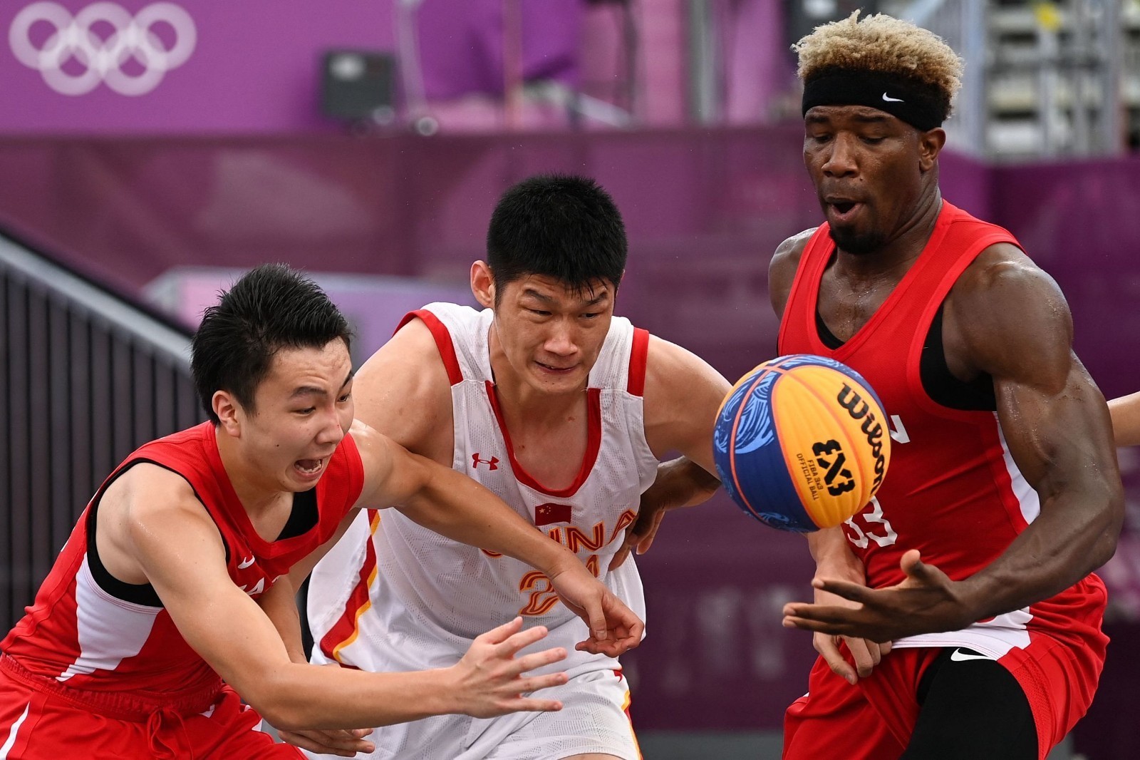 关于欧篮联国际比赛日走向成谜；芝加哥公牛遗憾出局；压力陡增；控场能力受关注的信息