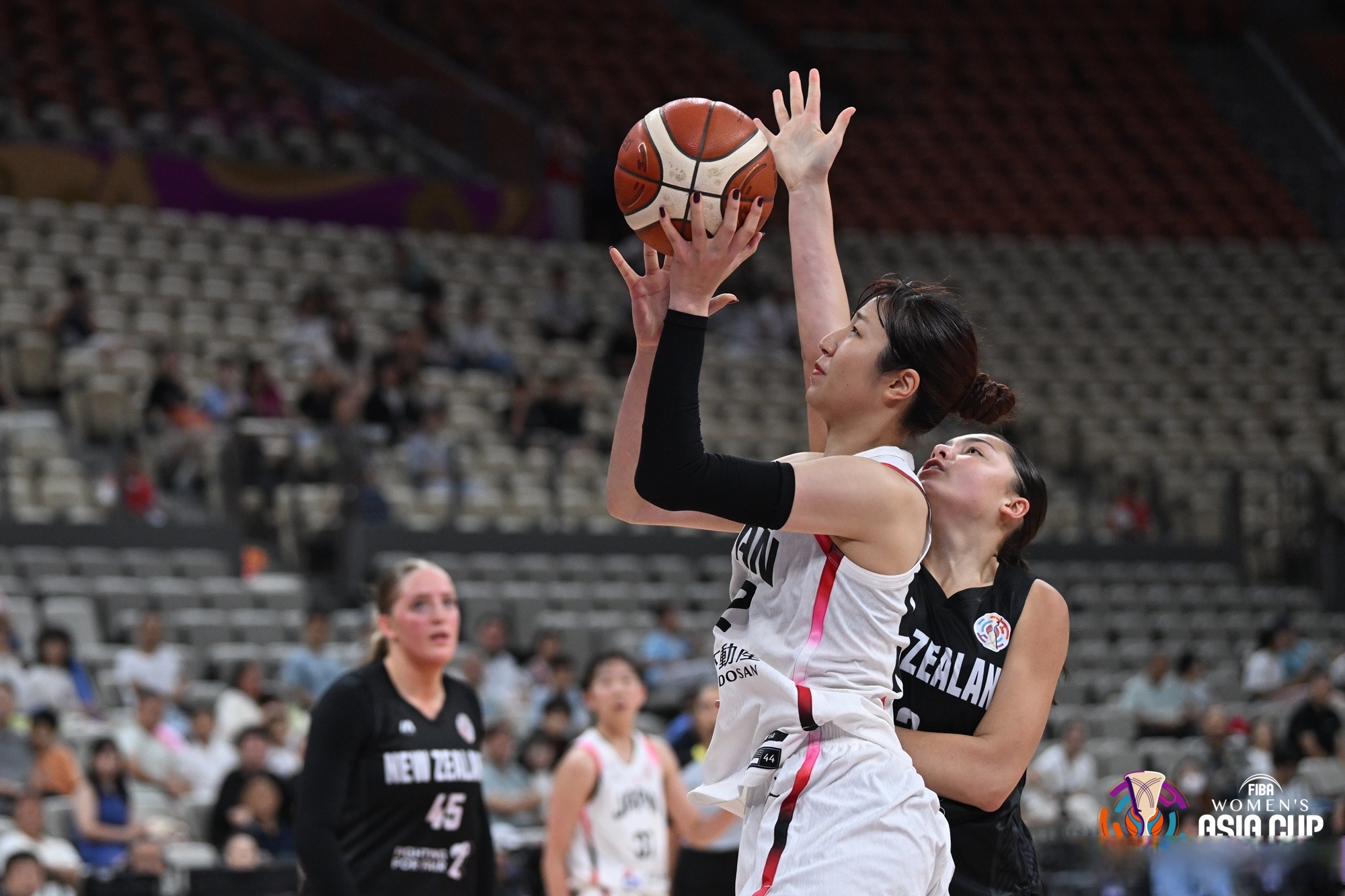 关于拉齐奥训练开放日，赛后强势反弹引欢呼，CBA季后赛在即，年轻球员得到机会的信息海星体育登录网站