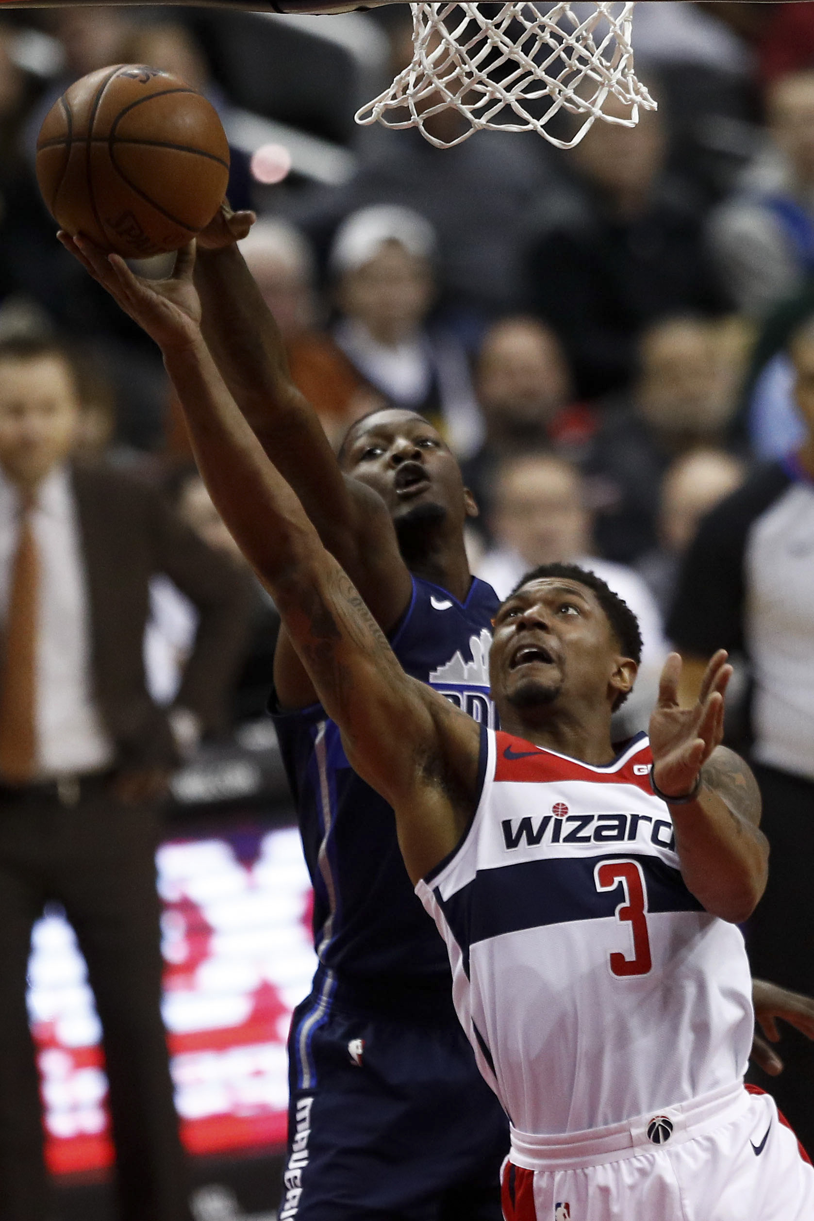 德甲倒计时；华盛顿奇才冲刺阶段更衣室发声；细节引发关注；信心回归；训练强度明显提升的简单介绍海星体育在线观看